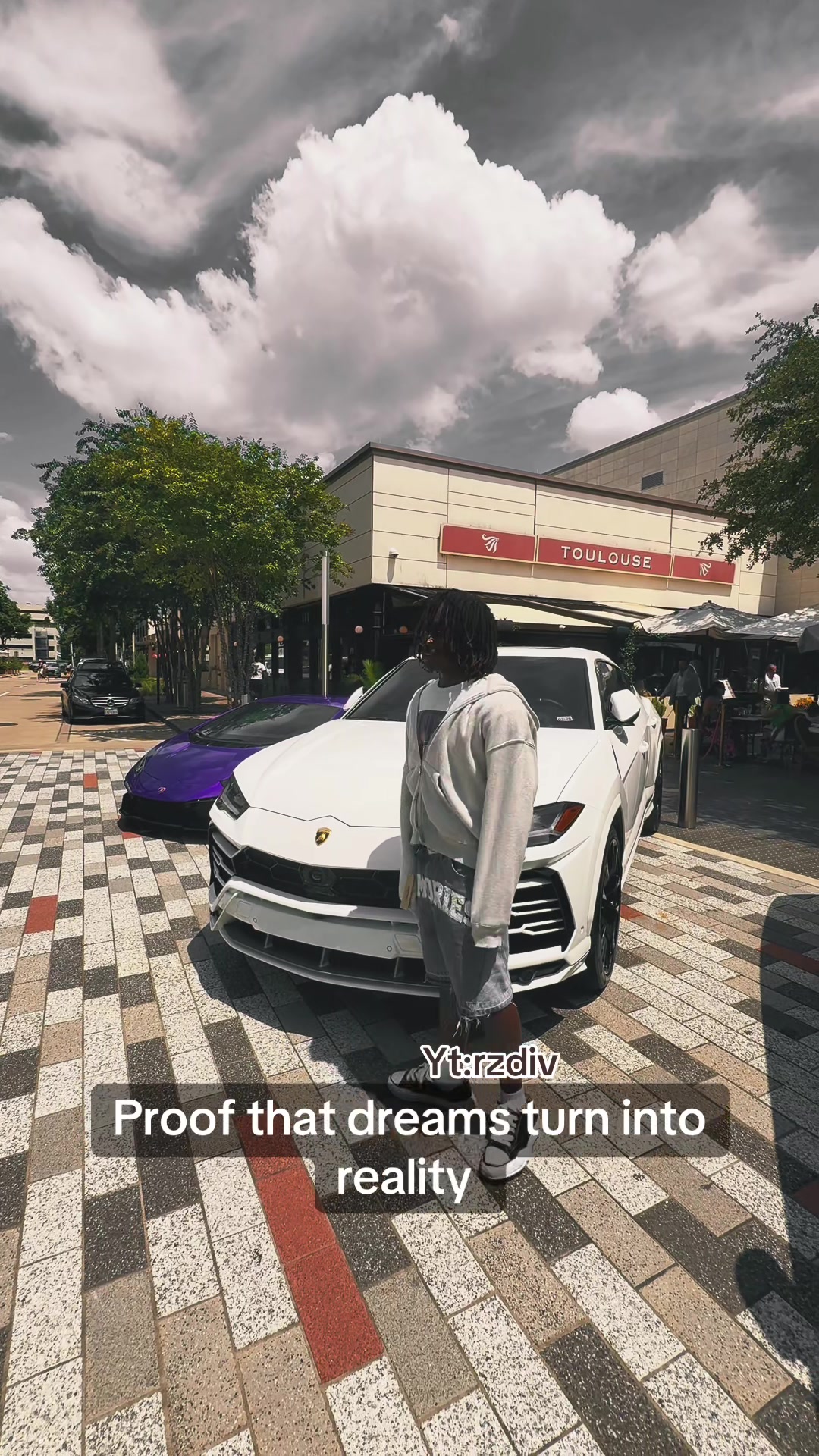 @div