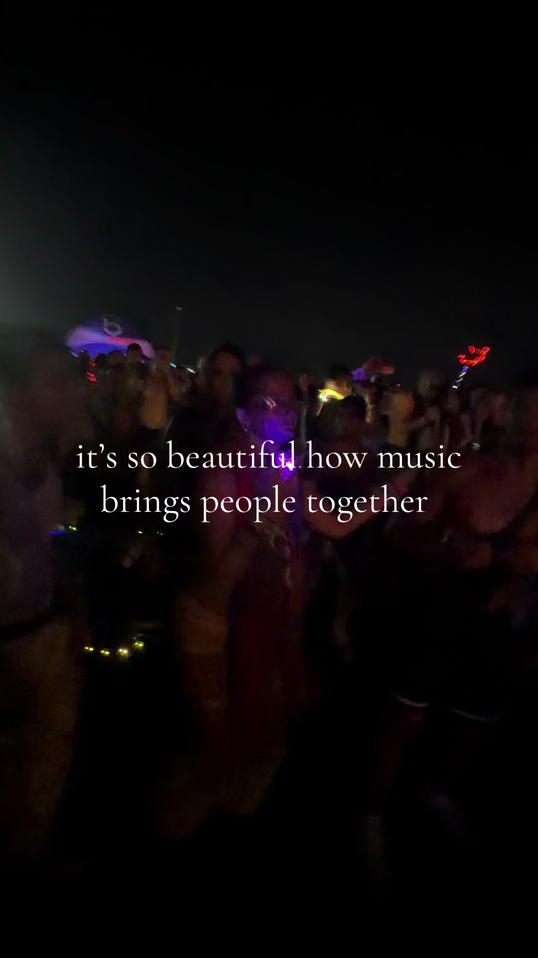 @Jules🪩☮️🦋🥂🫶🏼