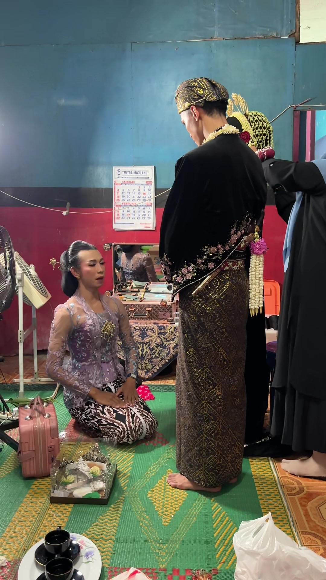 @Mbak Sari || Cucuk Lampah
