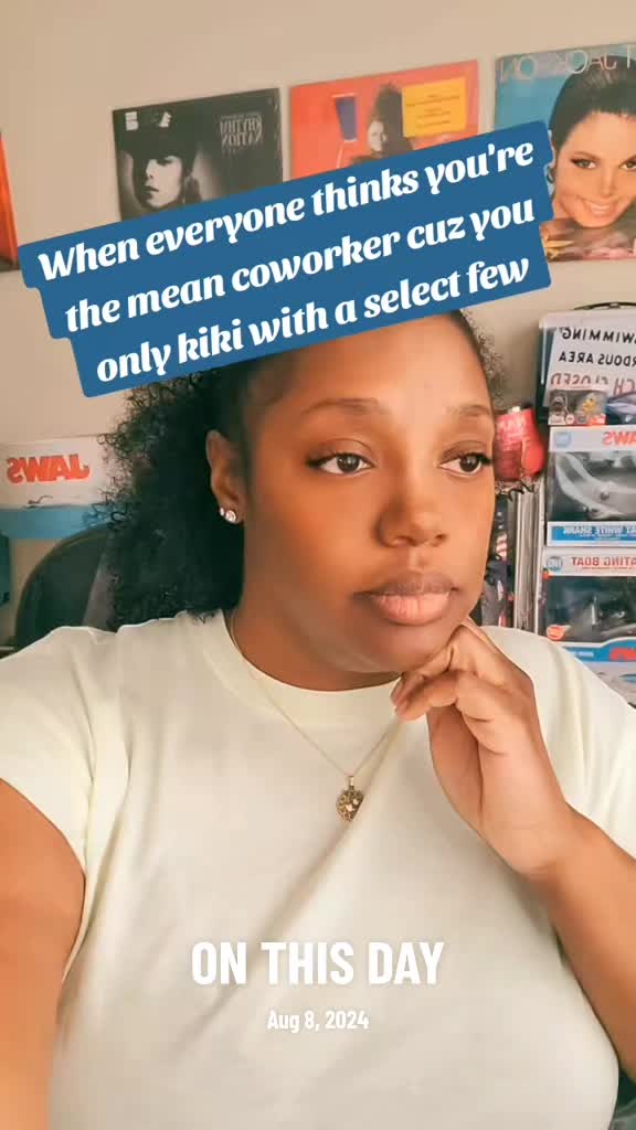 @MarquitaTheeLibrarian