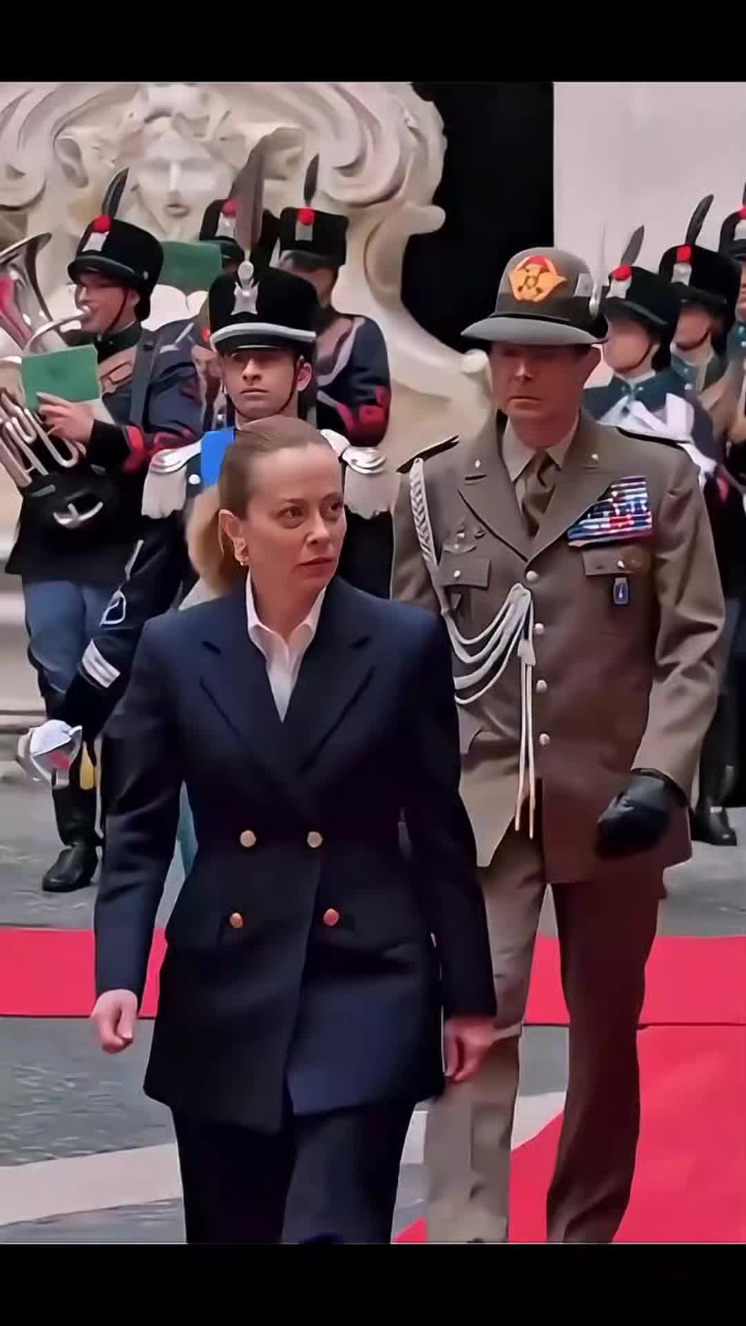 @Meloni