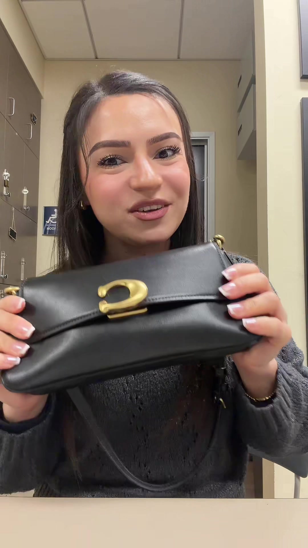 @Niveen نيڤين