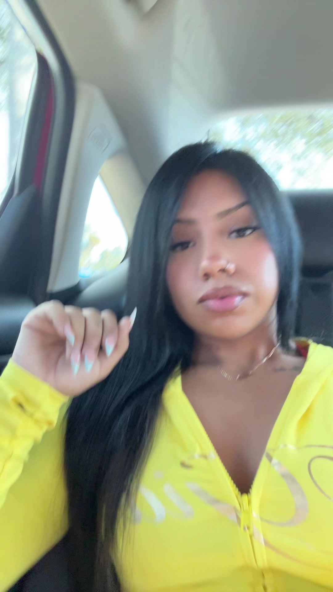 @ayochicky
