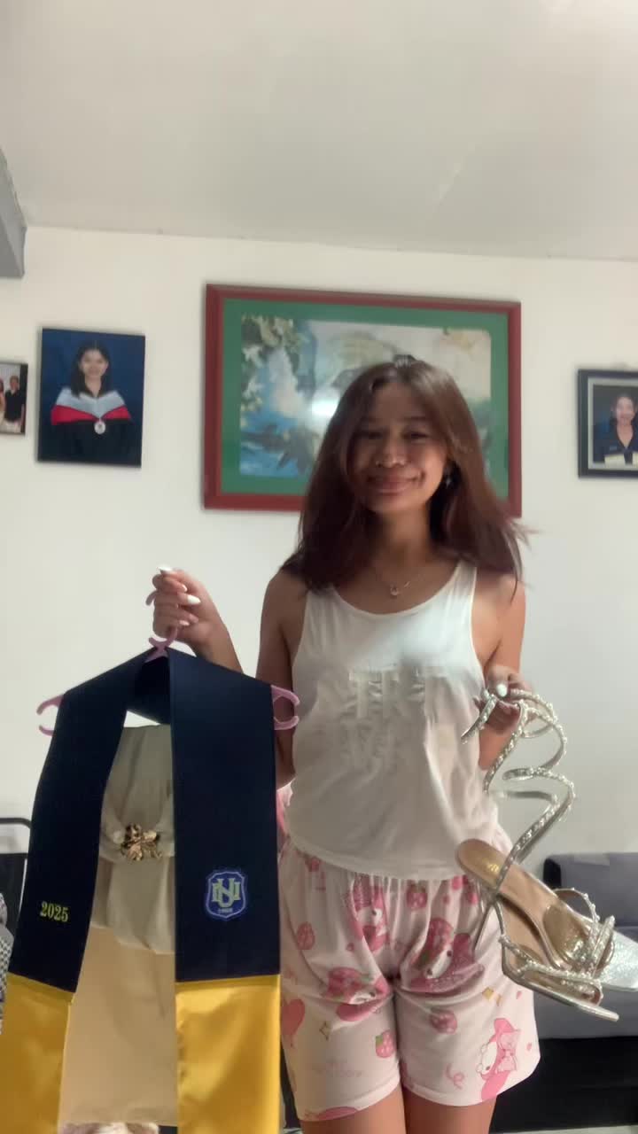 @Nikay✨