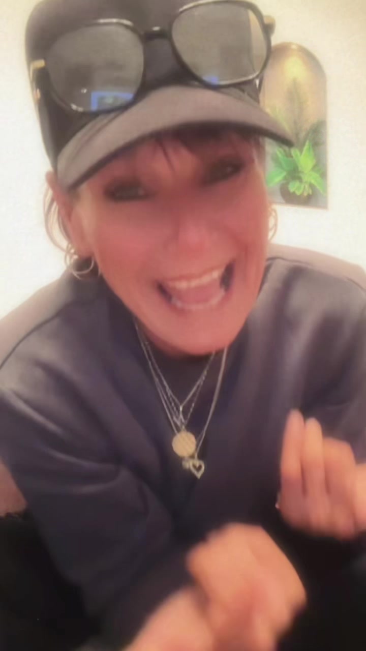 @Nicole371