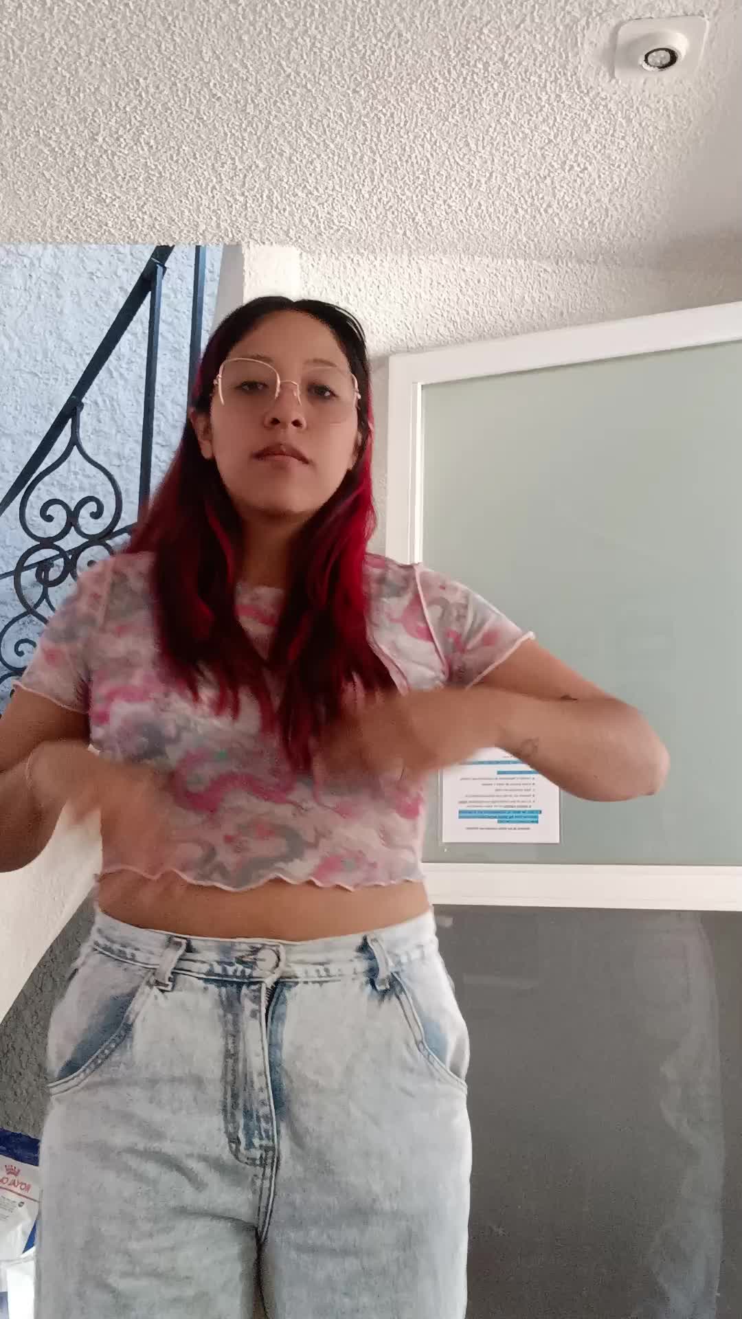 @JennNLop