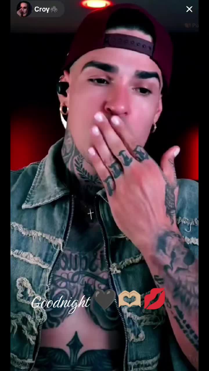@💛🕷️🖤🕷️BellaD'Croy🕷️🖤🕷️
