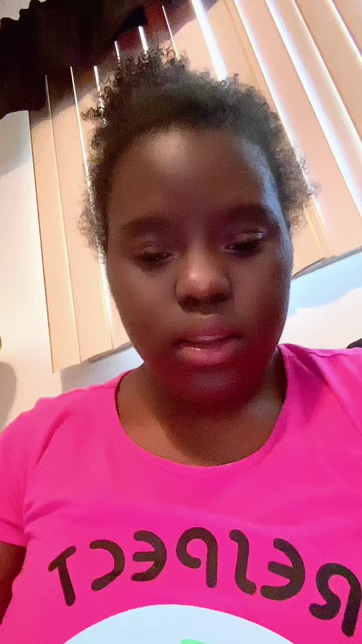 @MissZoeAaliyah09.   Pit babe