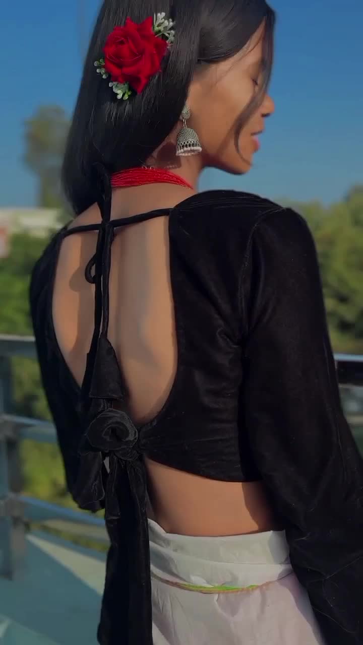 @🦚