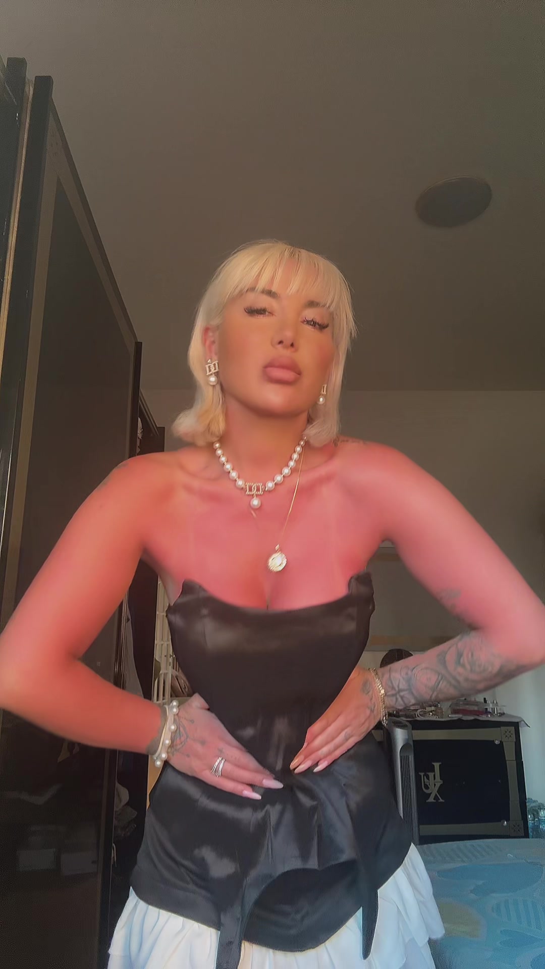 @Ela _entela