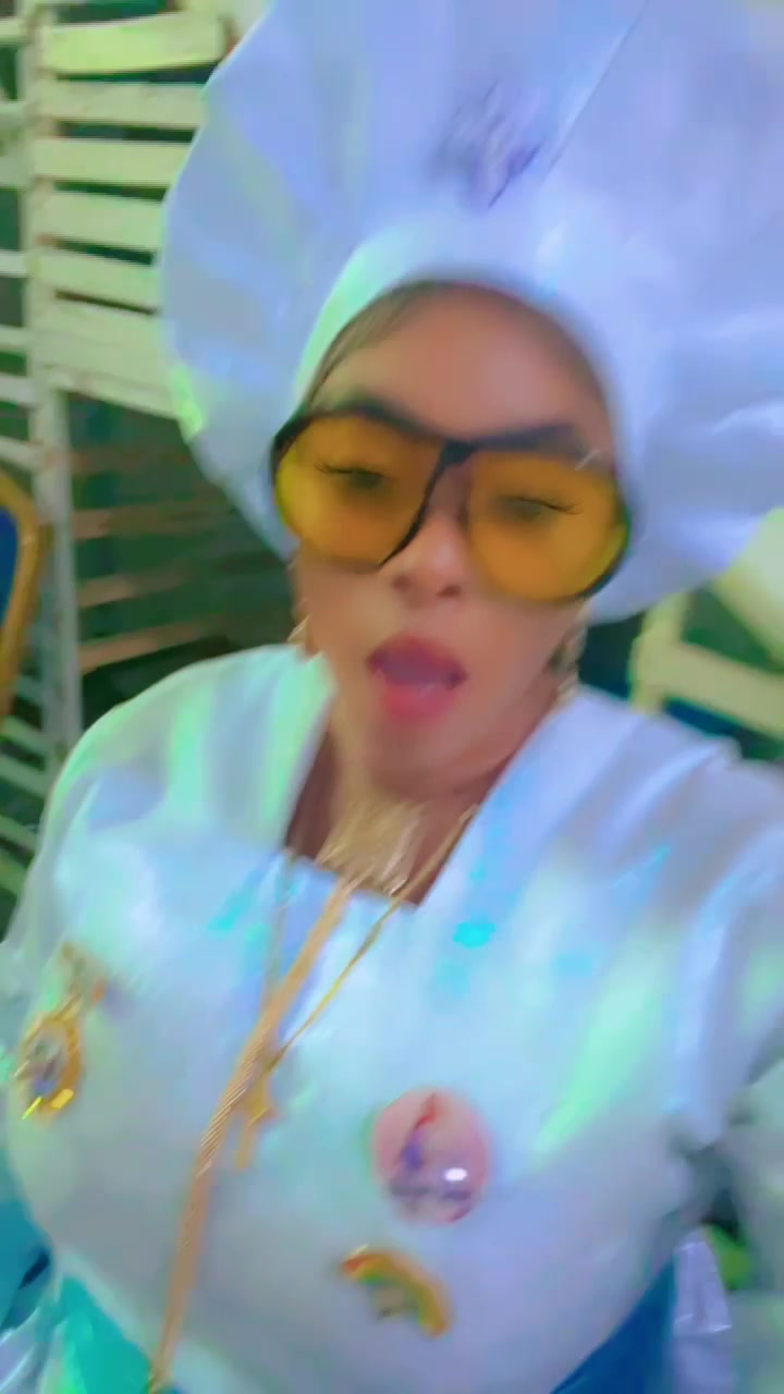 @queenvic006