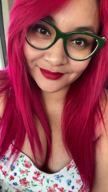 @La_rojita_🍒🤓