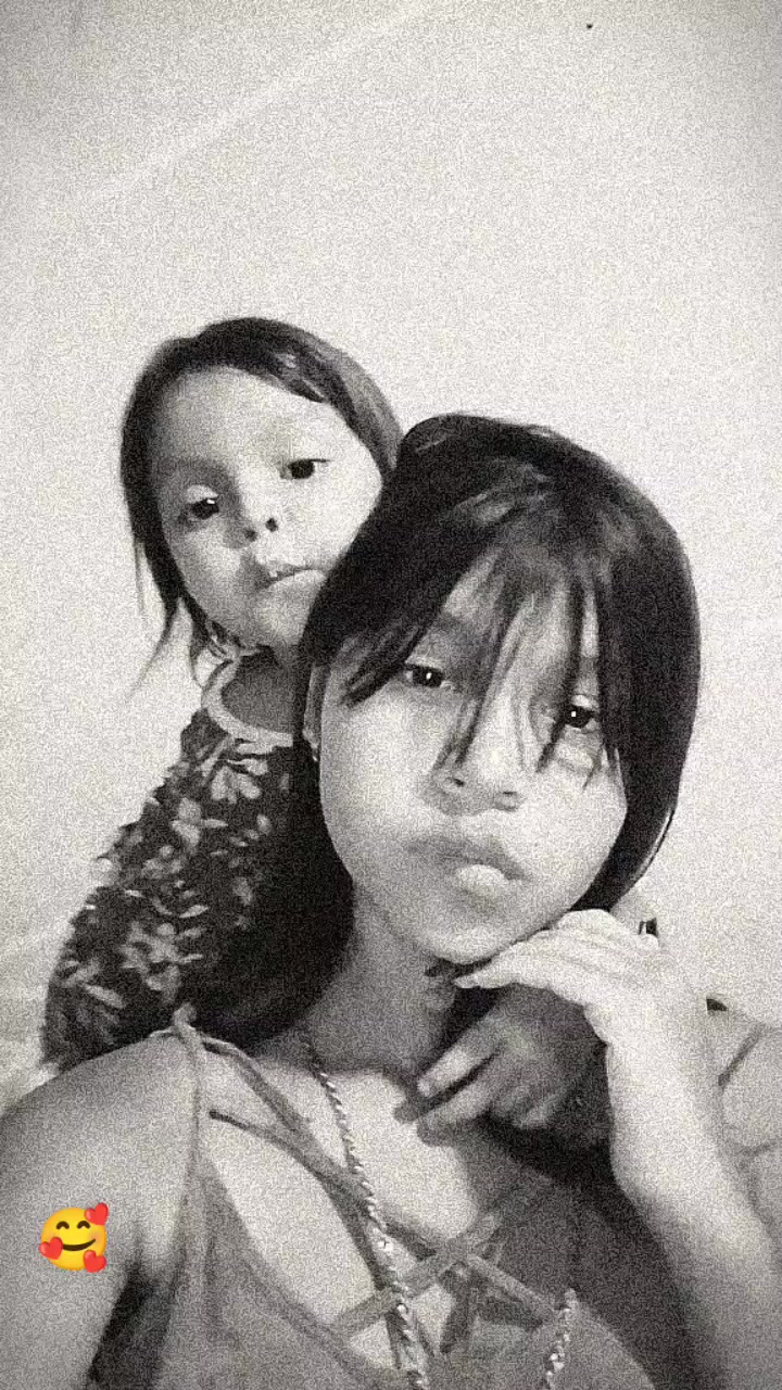 @Estefany.💘