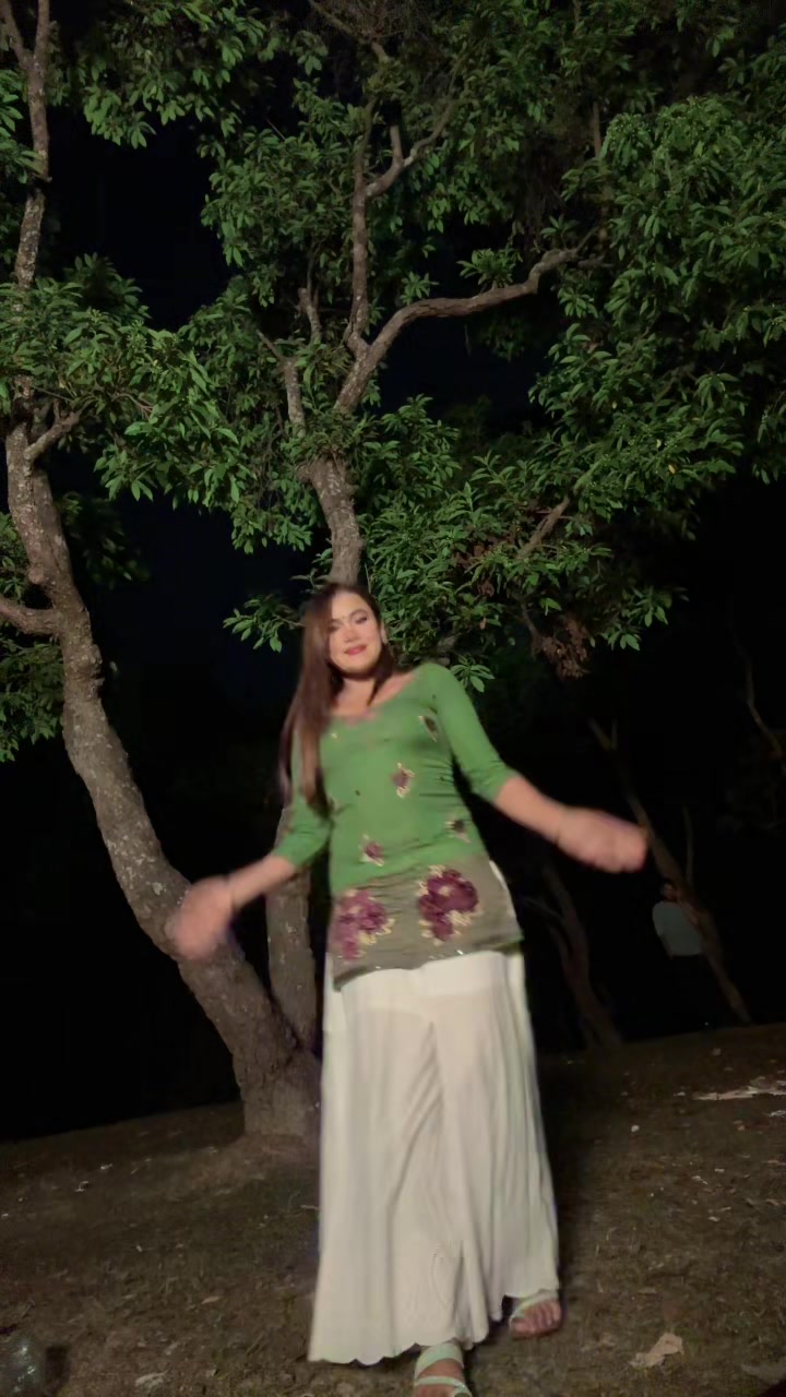 @असु