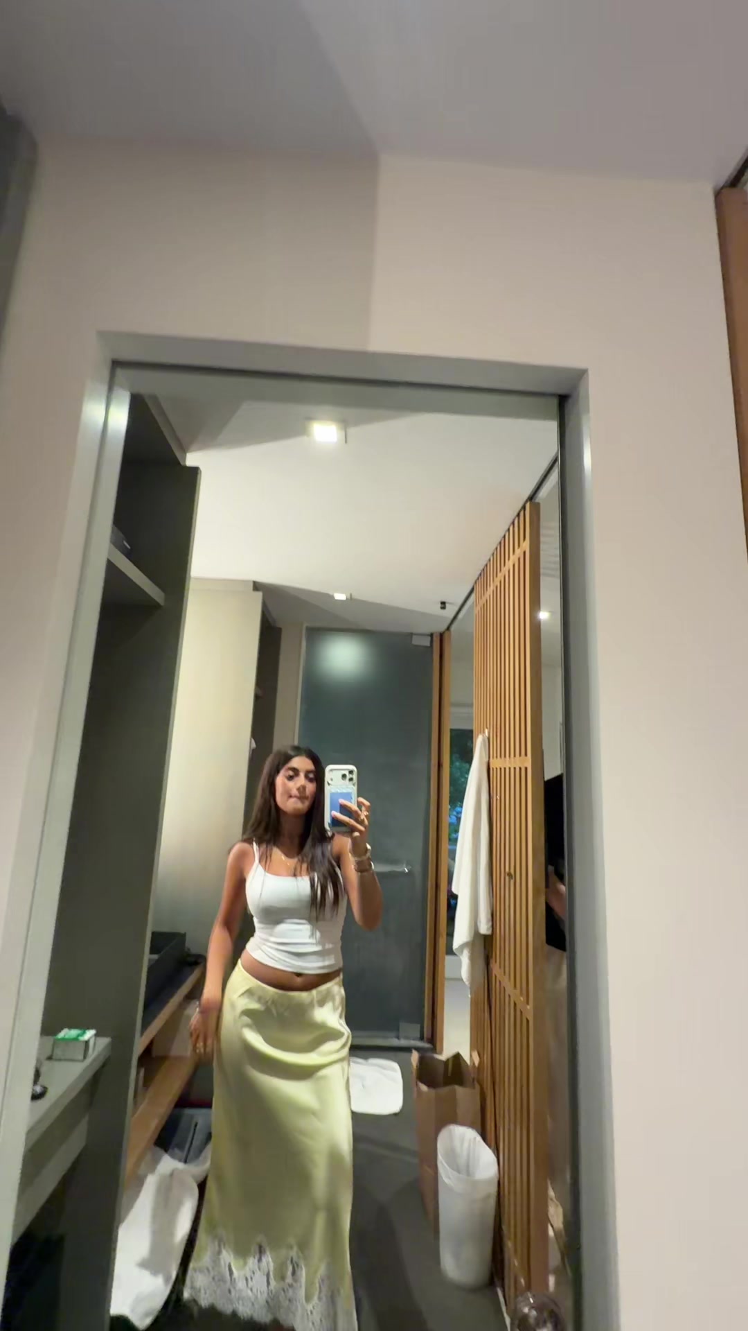 @Sari Cohen
