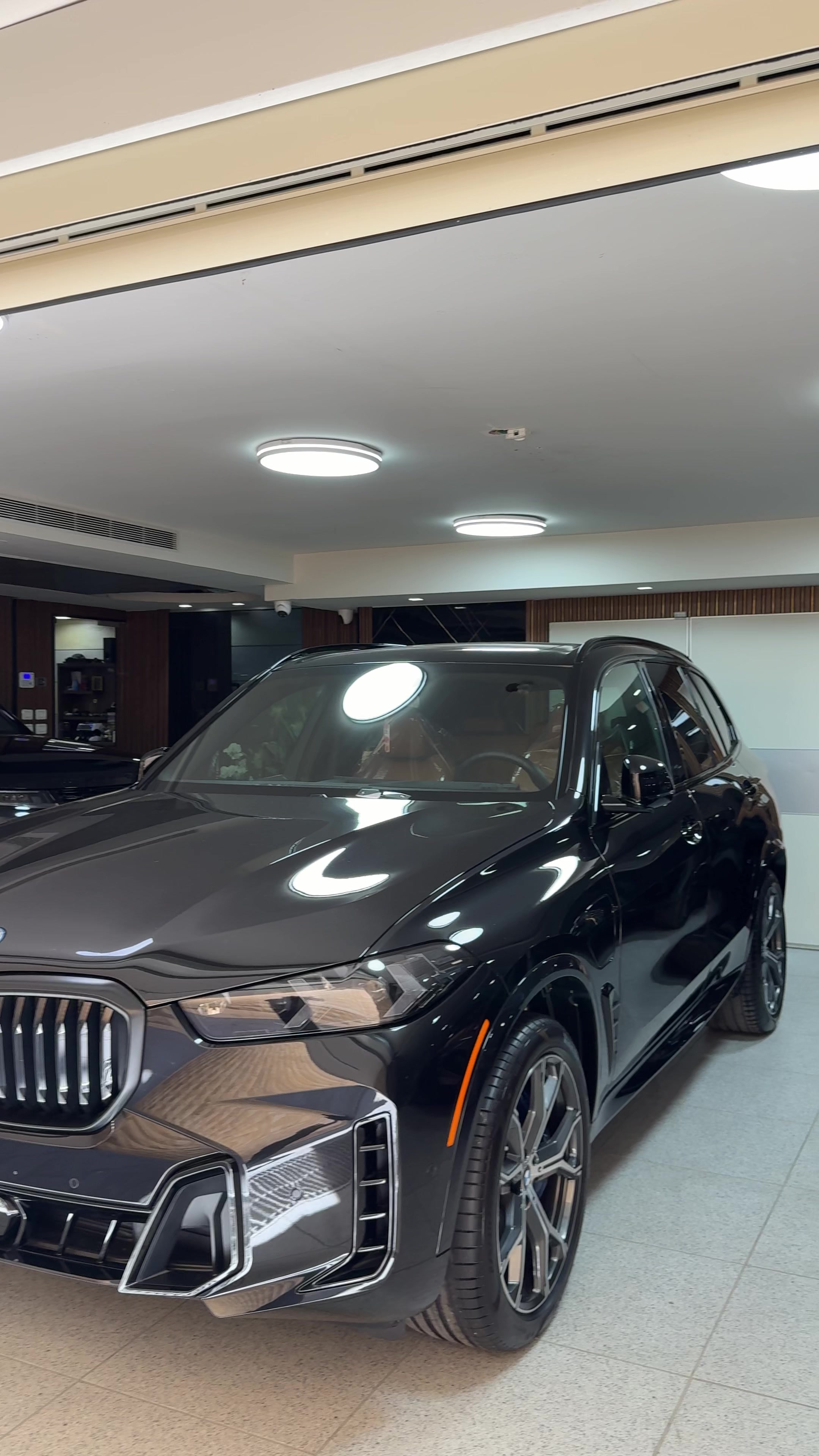 @moaad luxury motors