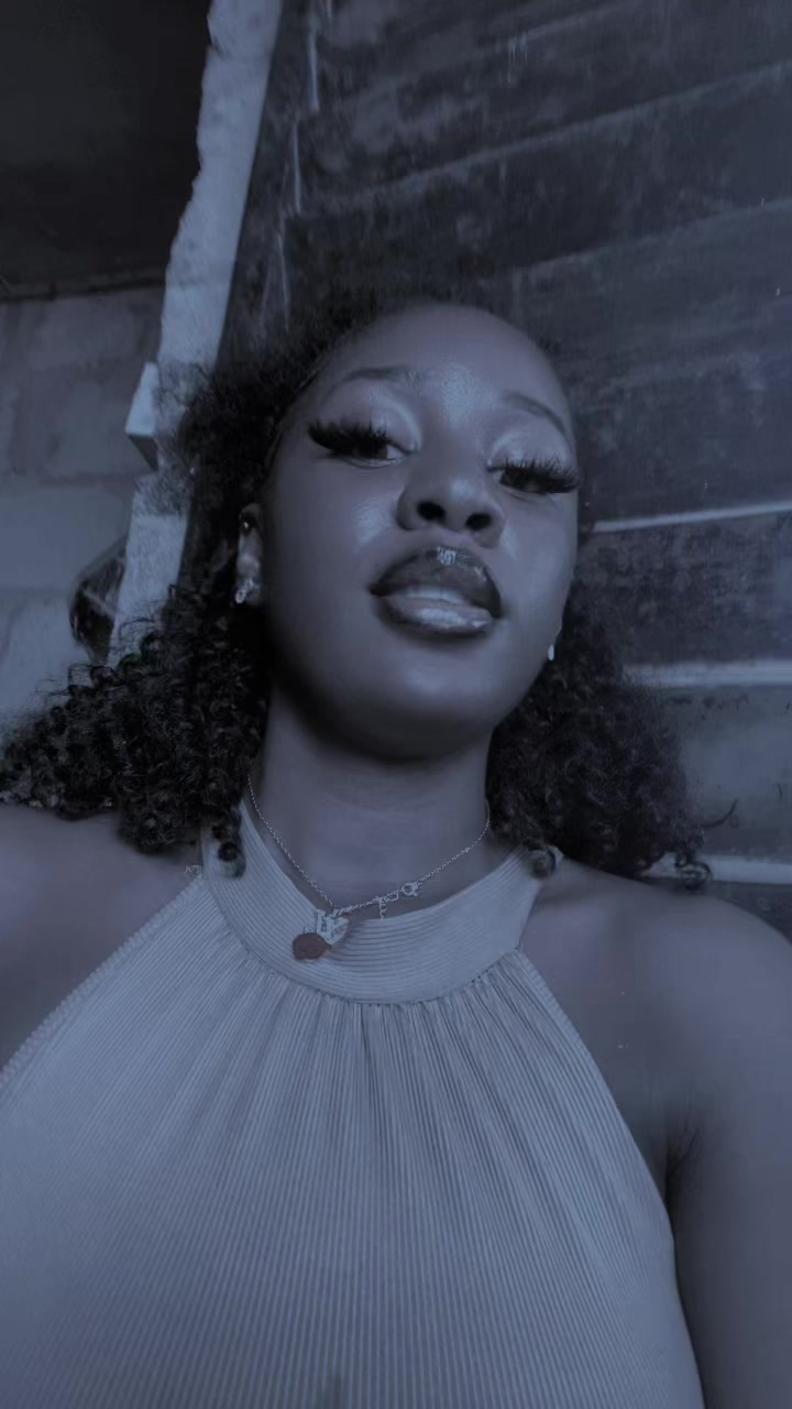 @I_ãm_zãhrã🦋❤️