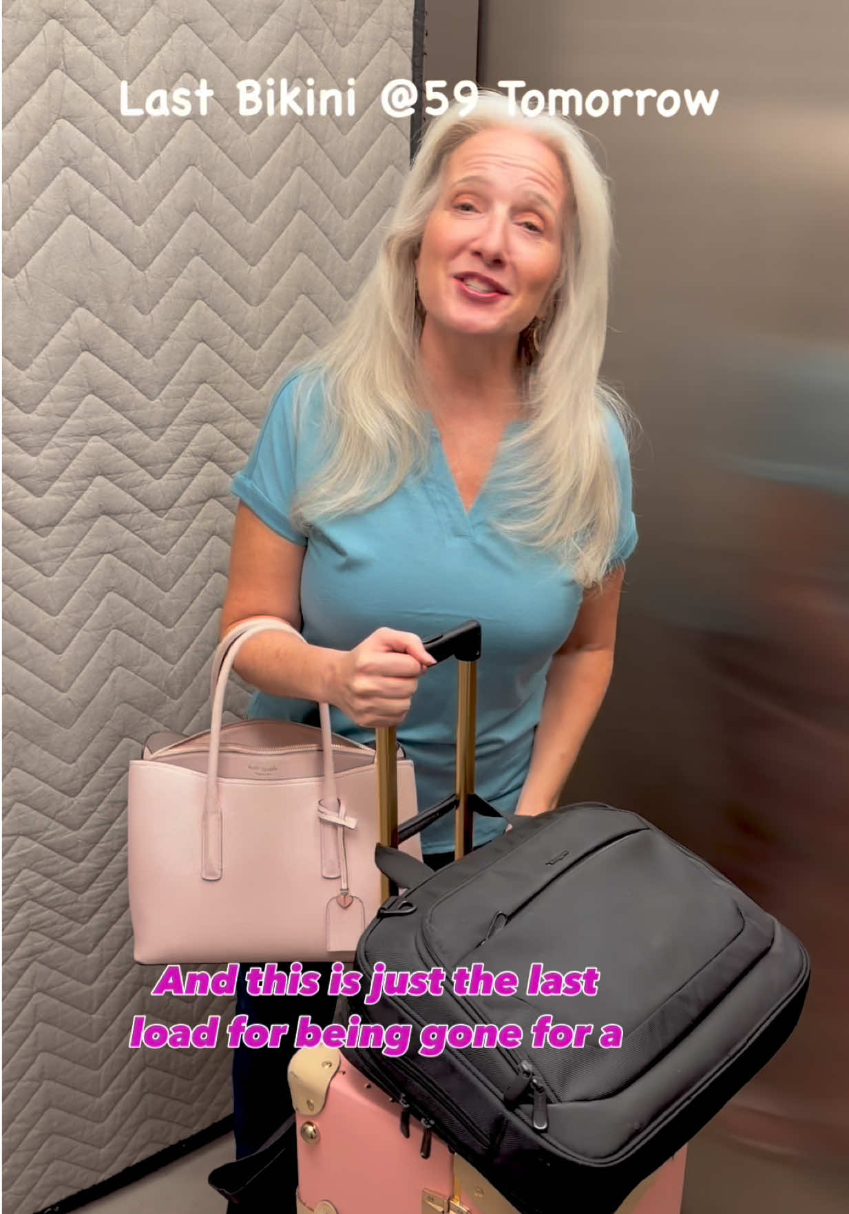 @bombshellnurseofficial