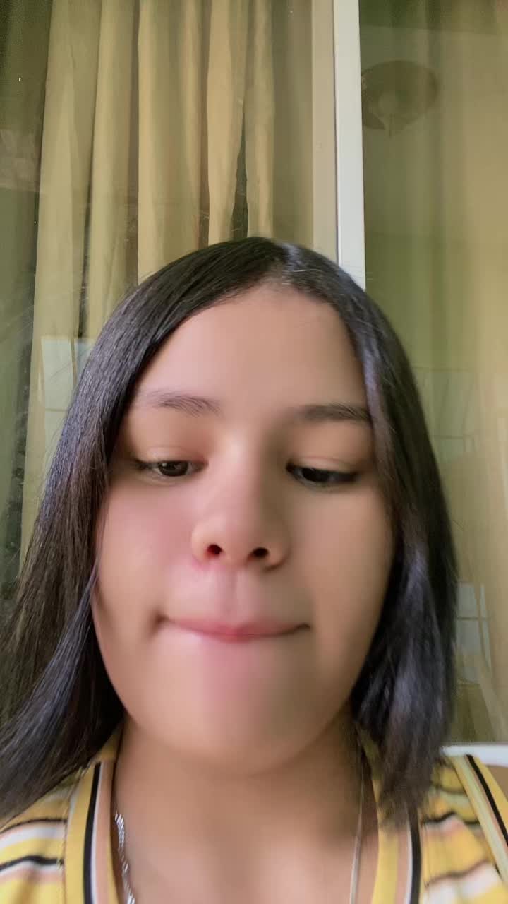 @Chinita 🧁🤍.