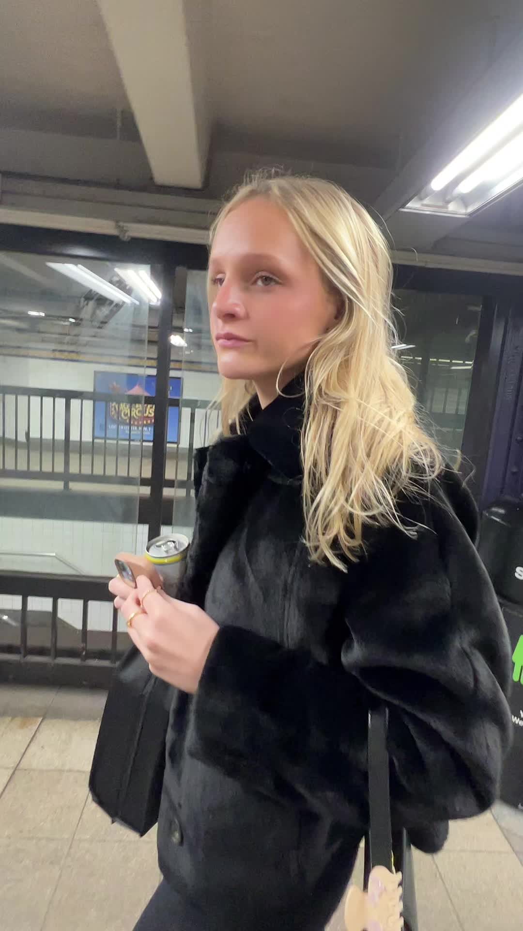 @Chlo&eacute;🕺