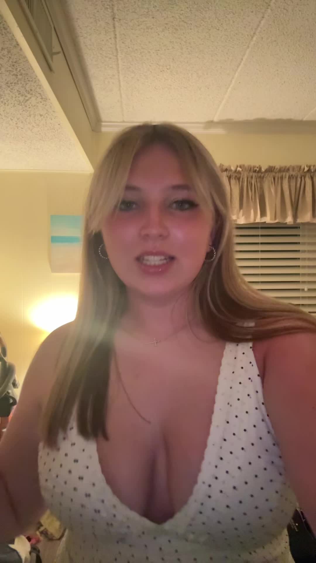 @norabelle