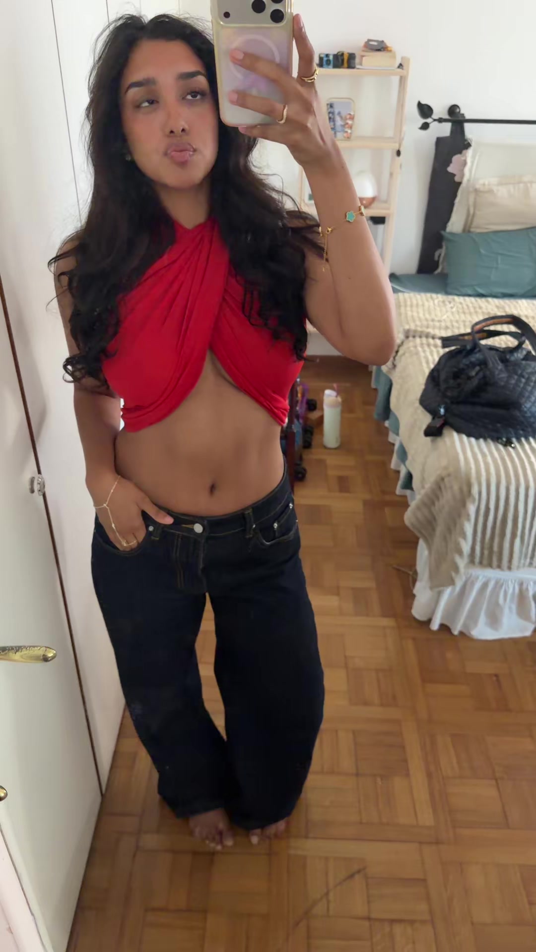 @Mia Victoria