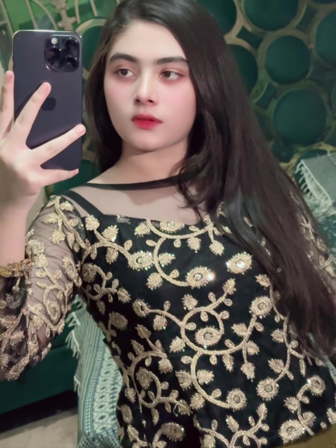 @pinky Khan