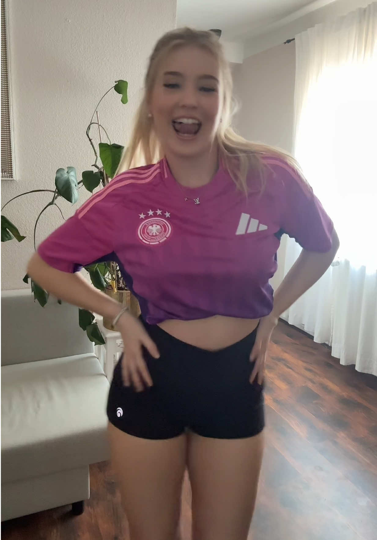 @dancingwithvivii