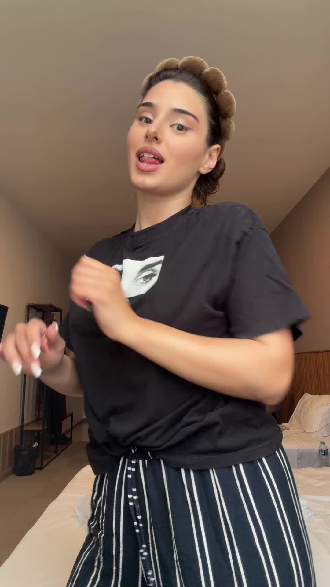 @Anna Lobzhanidze