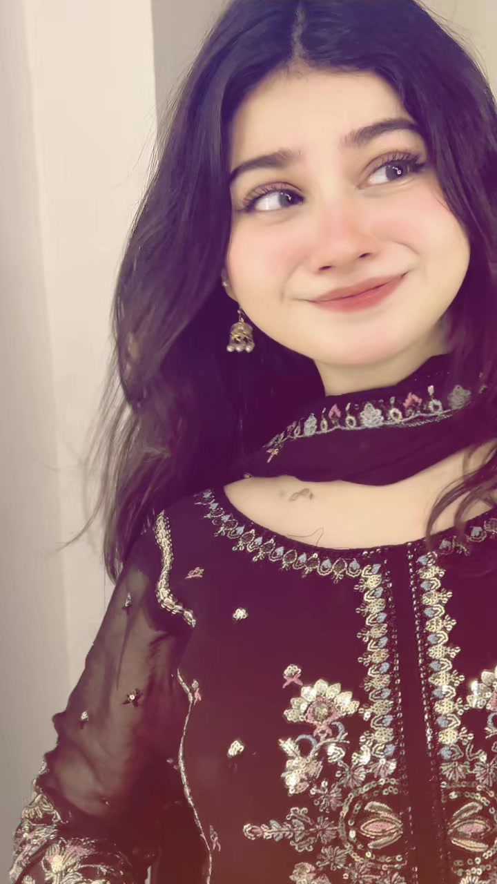 @Shafaq Khan❤️