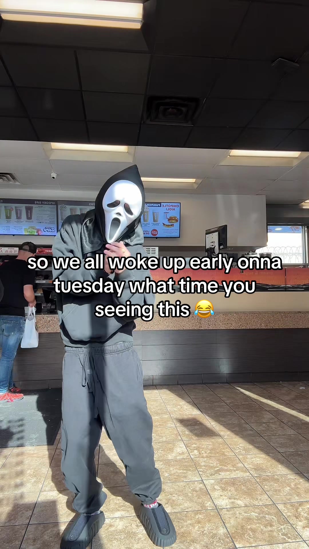 @derekyb