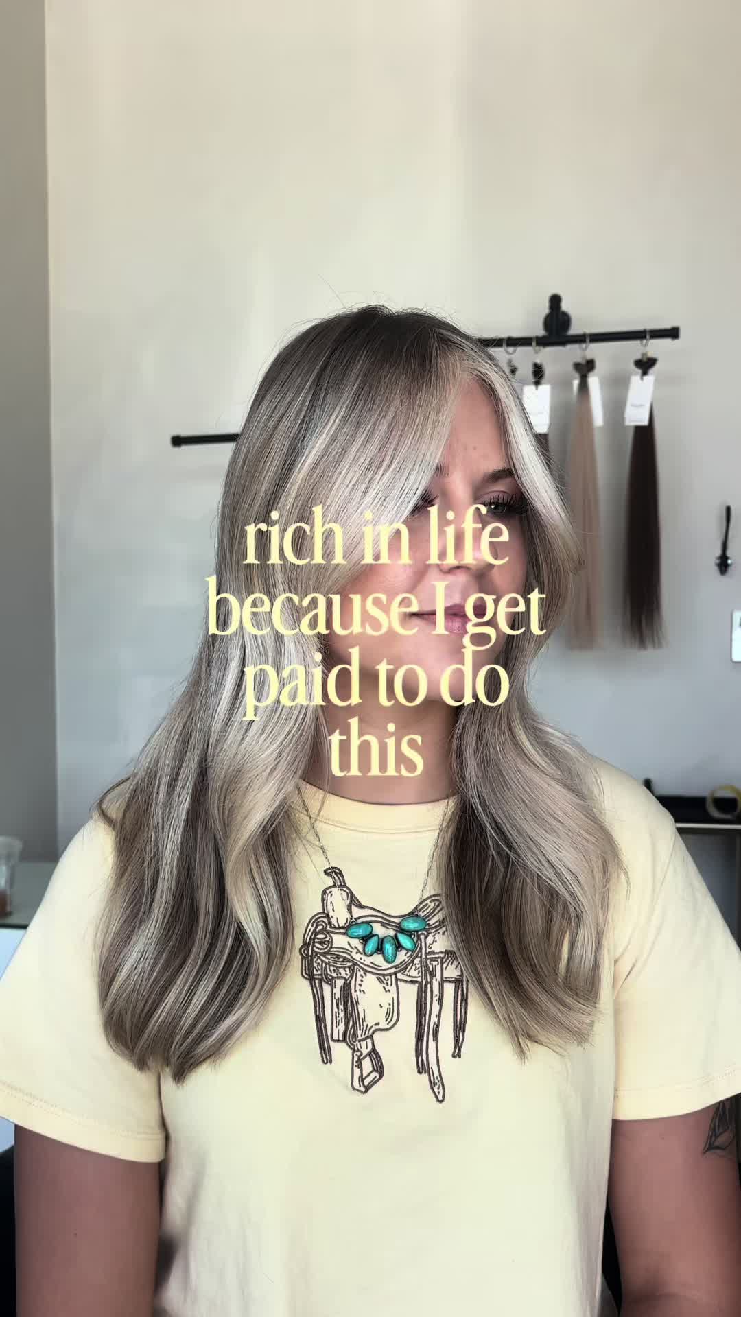 @stylist.carly_marie