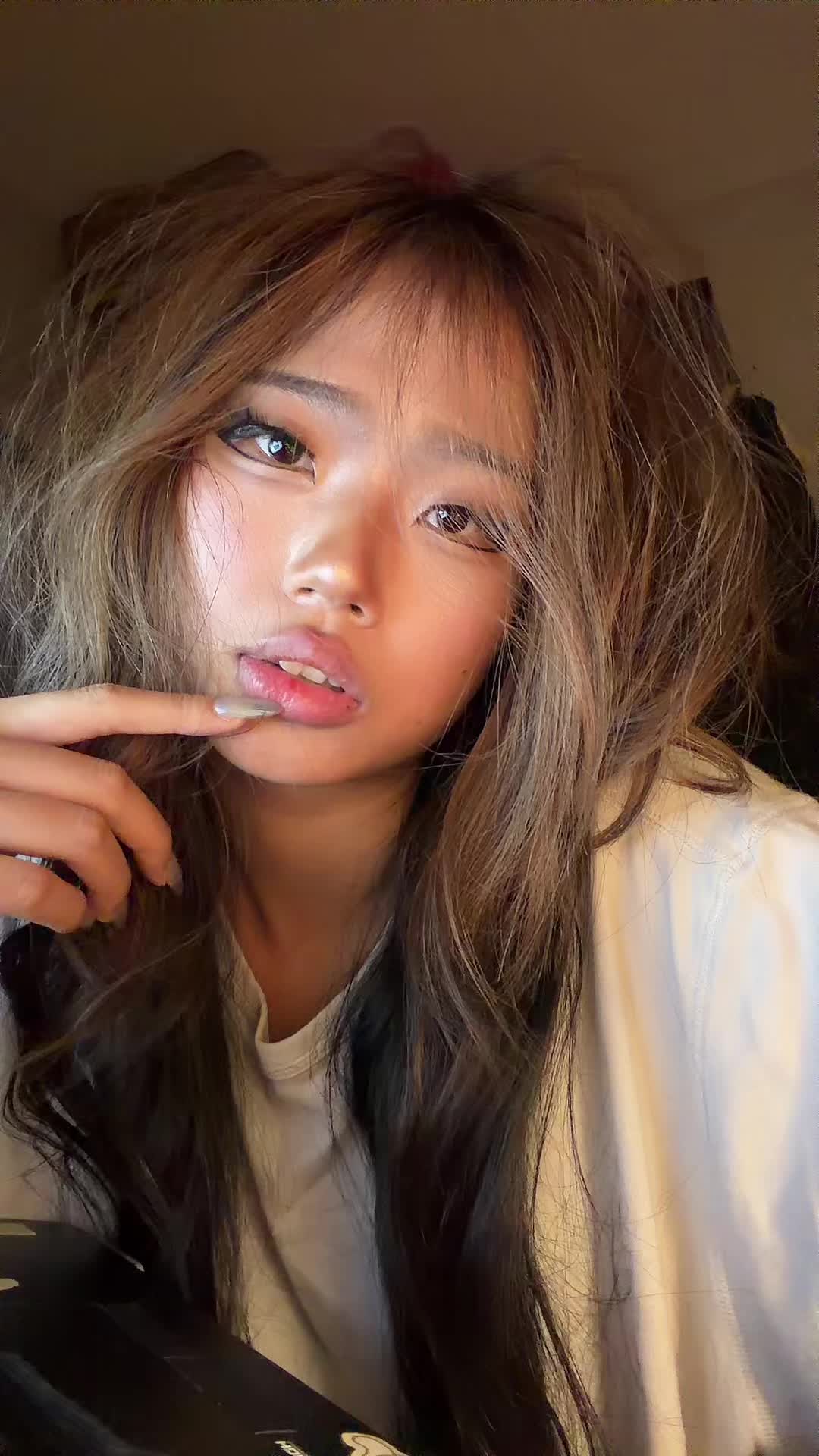 @Annie Zheng