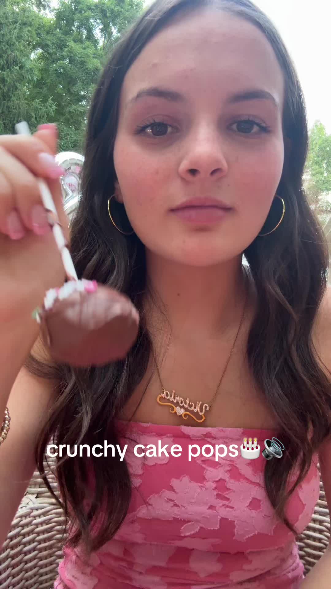 @victoria:)