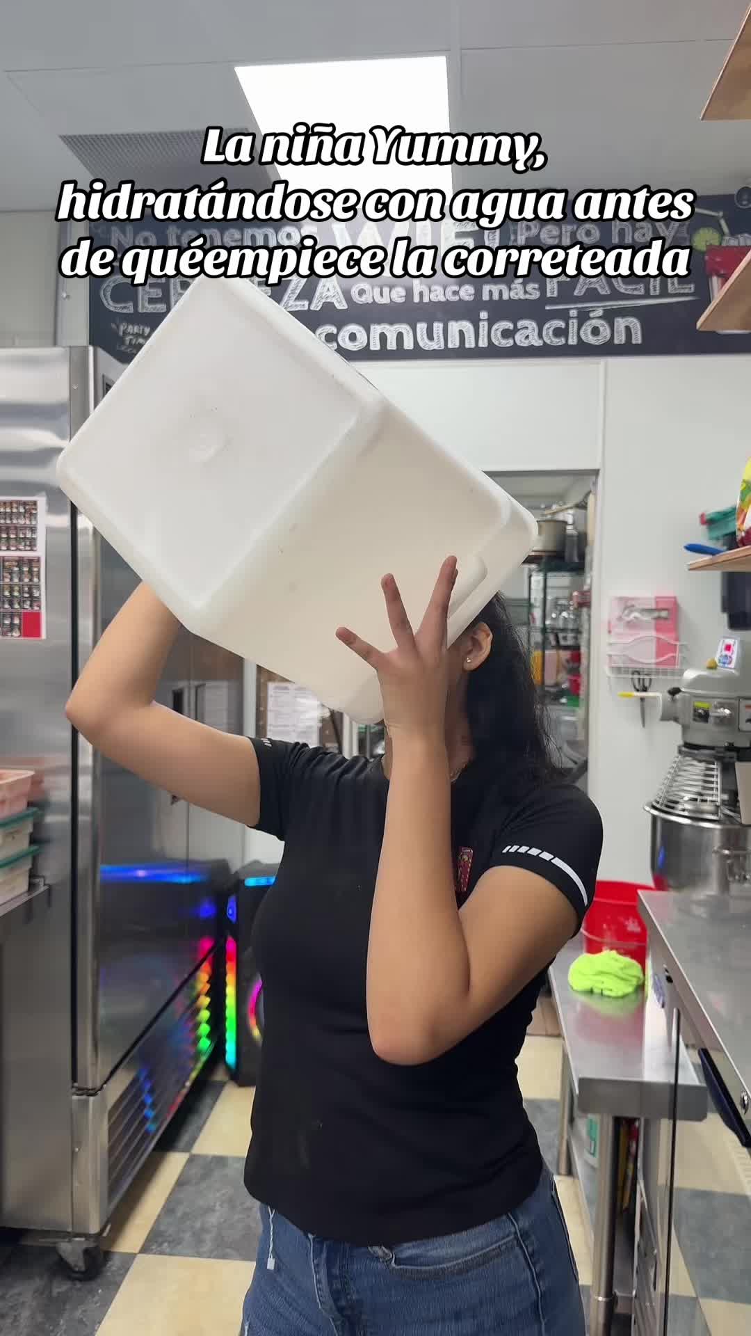 @Yummy snacks y micheladas