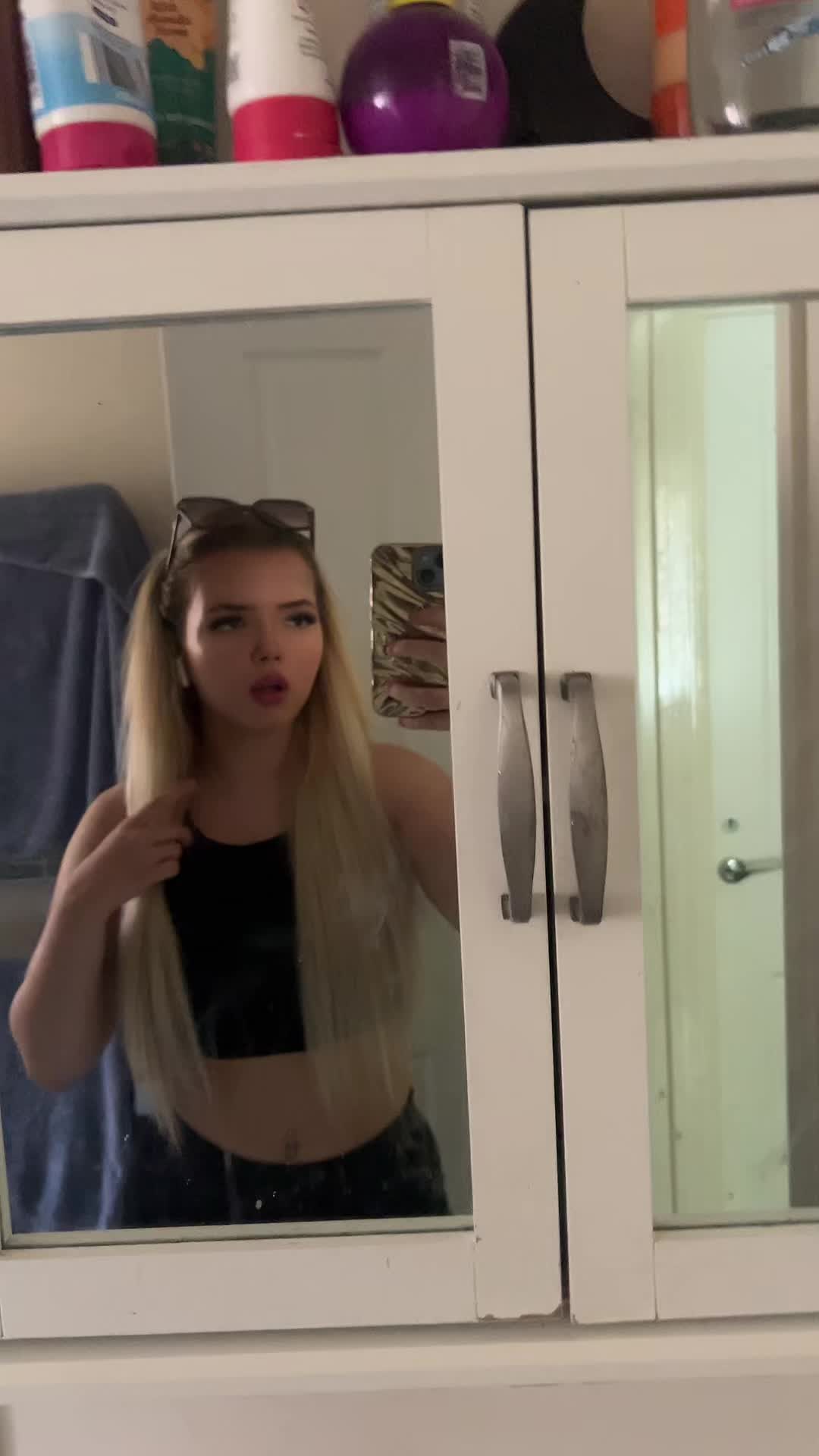 @️nikolaaaaaa