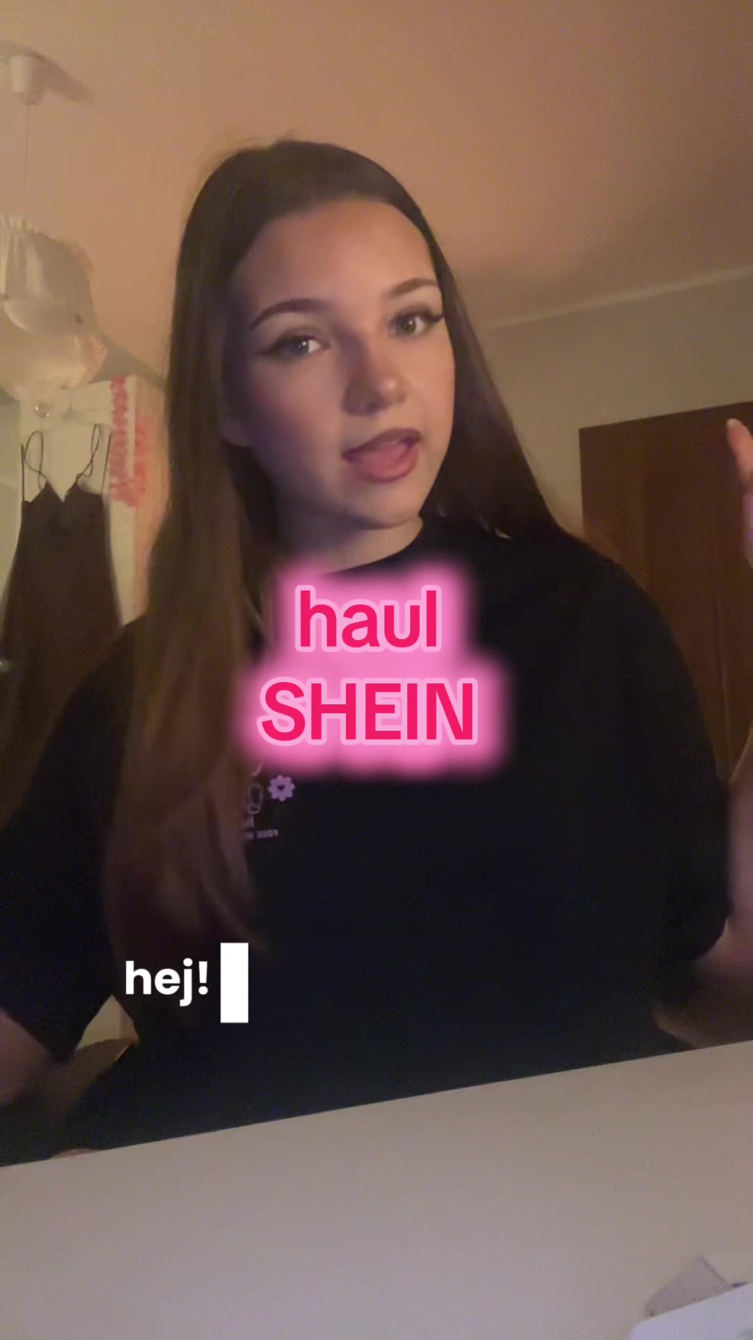 @🫰🏼