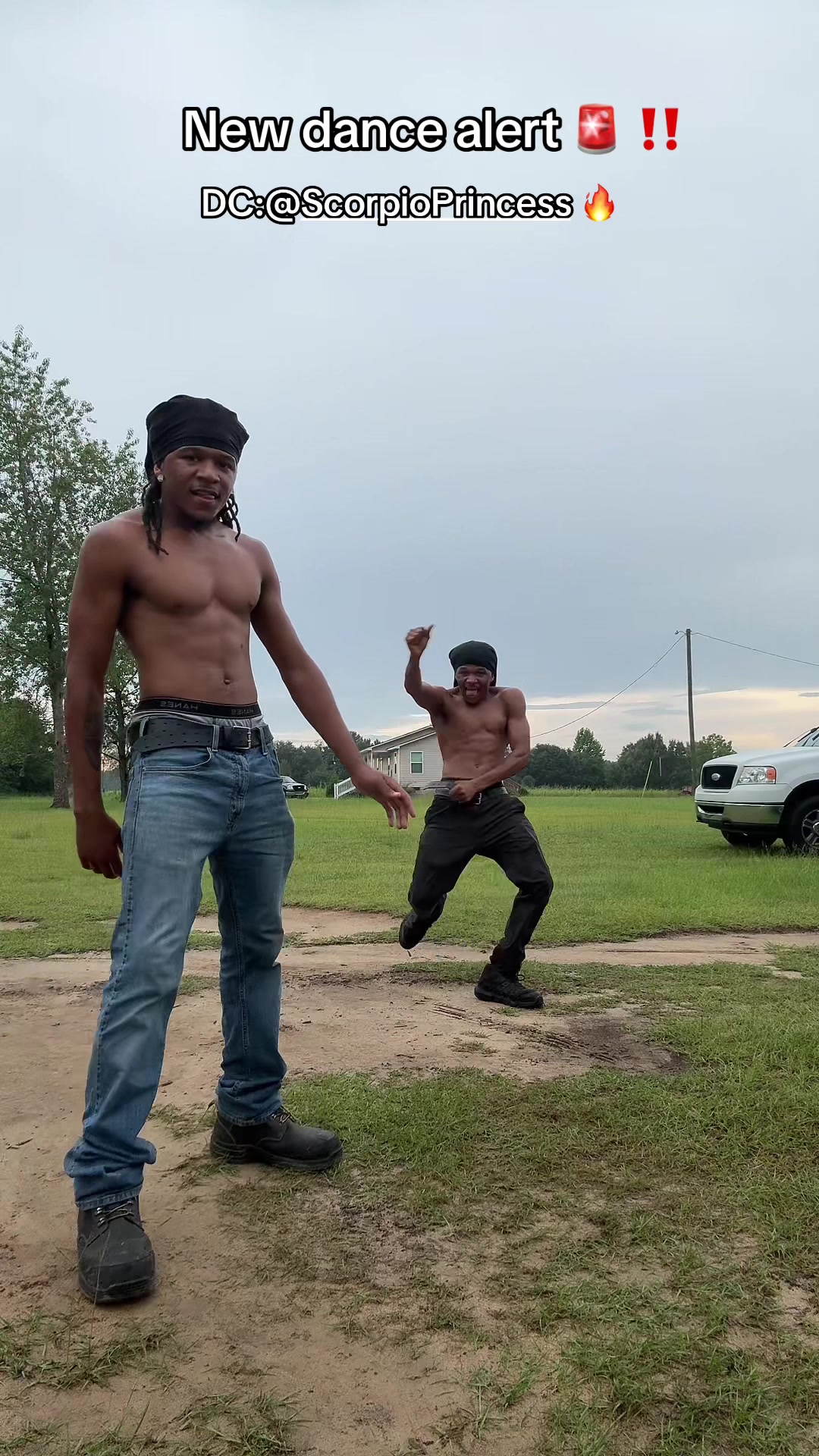 @Ghettotwins_