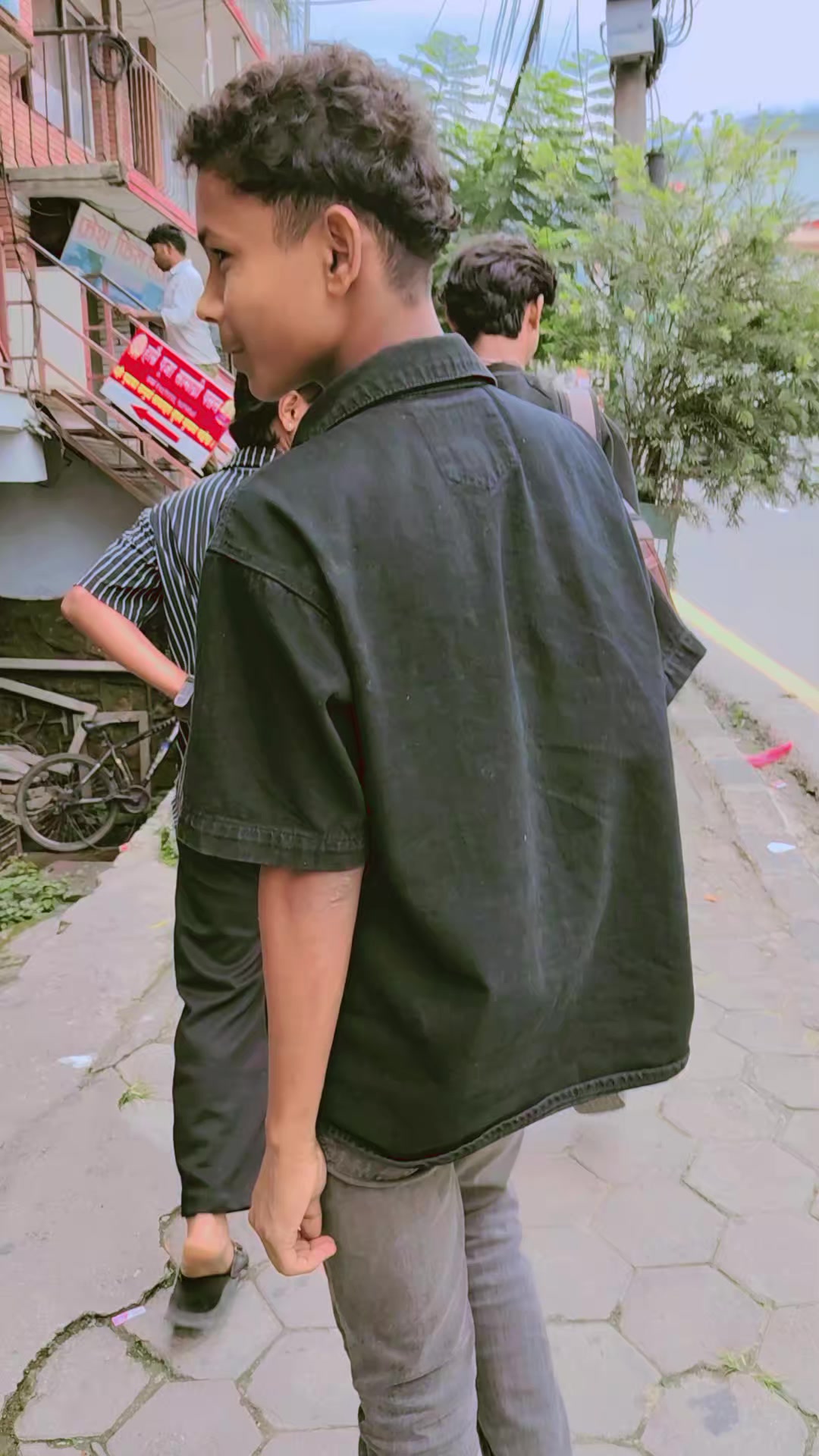 @亗 乄 MꫝղᎥនh 乄 亗