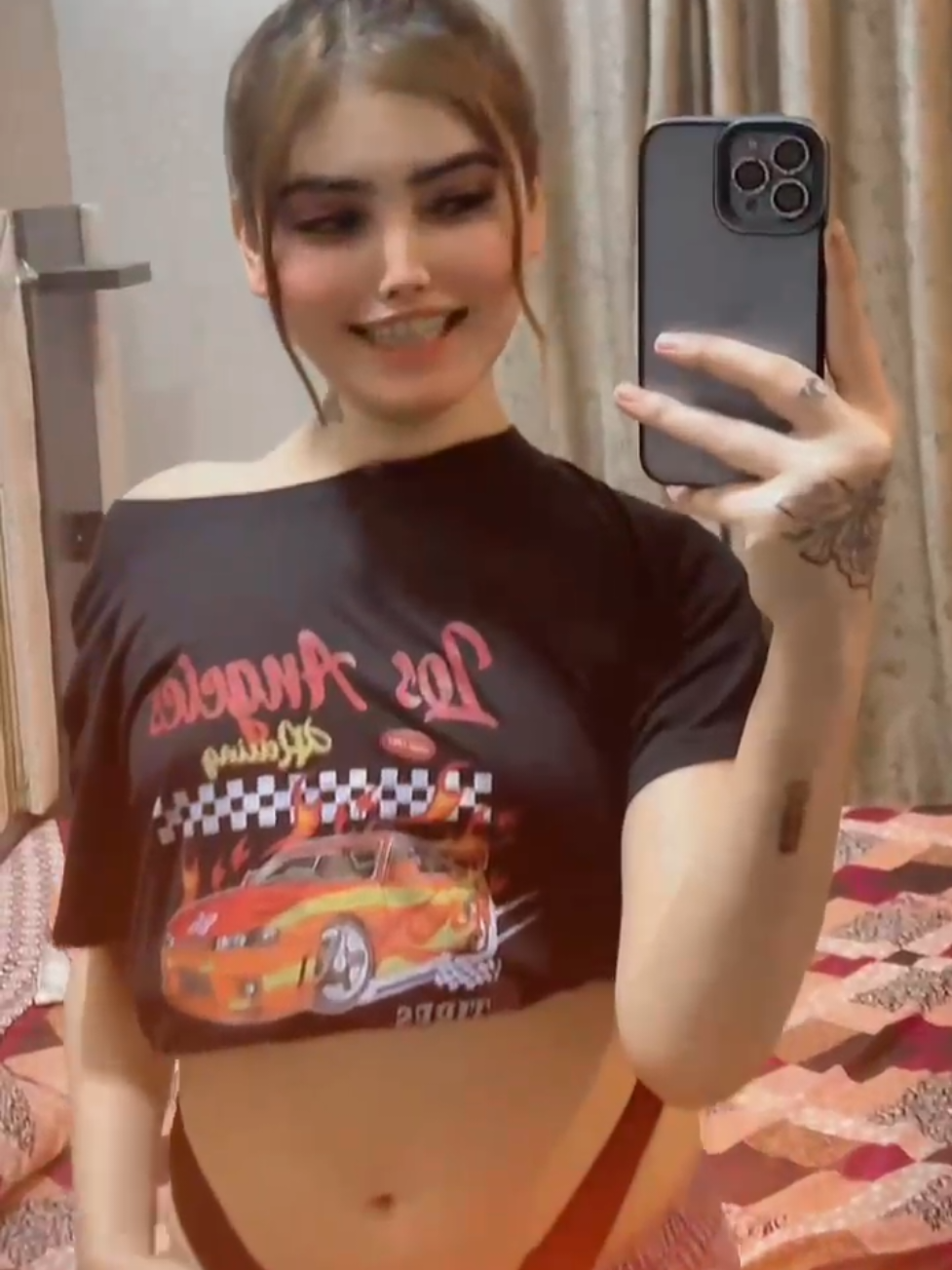 @Ujala🙃🥀
