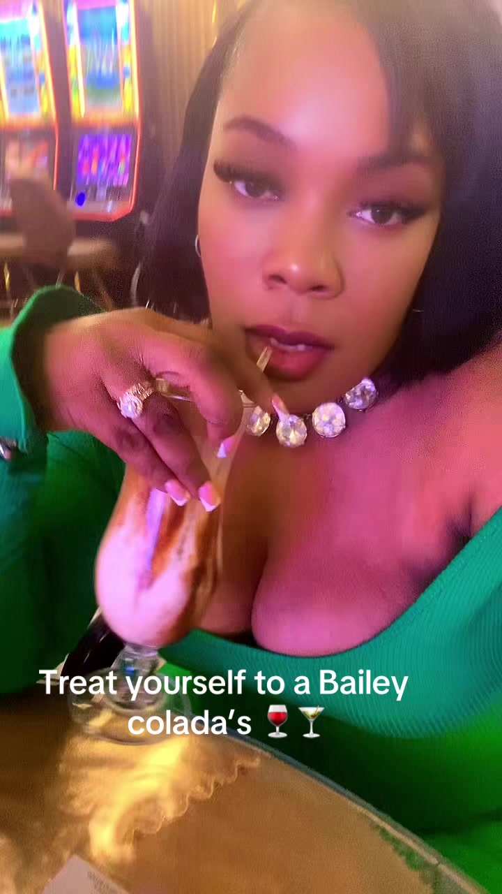 @Mr-Nunez&rsquo;s First Lady
