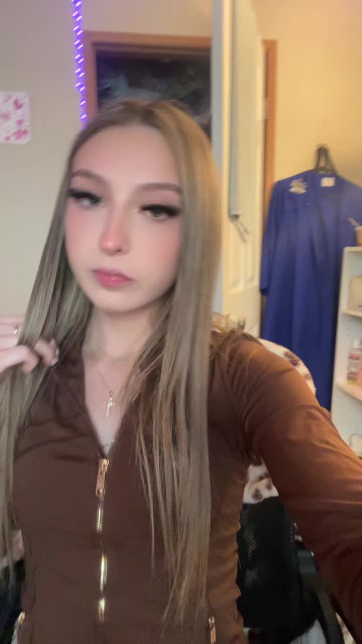 @khloi 🎀