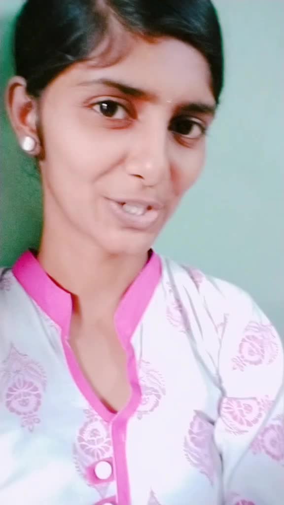 @😃