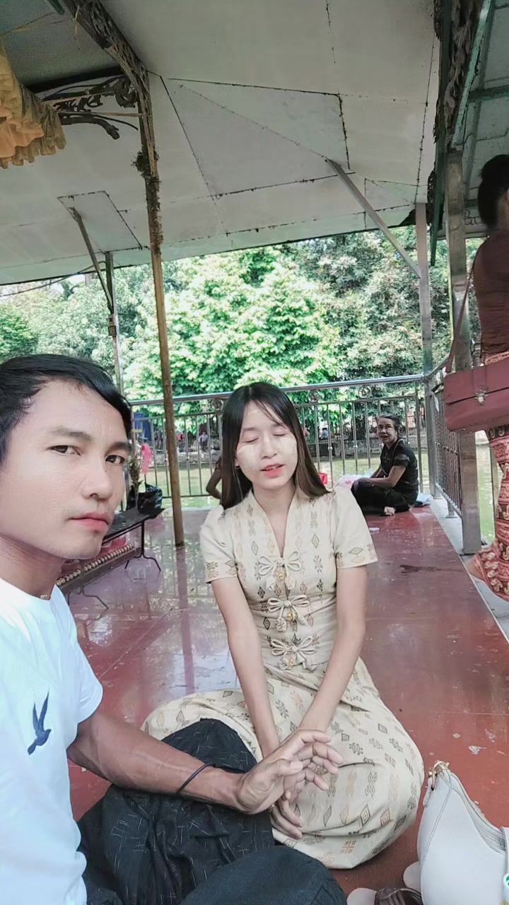 @သံဇင်