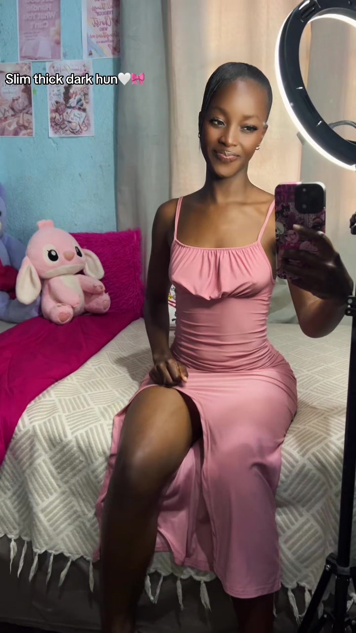 @cocoa🌈🤎🌹babe 🌈🤎🌹