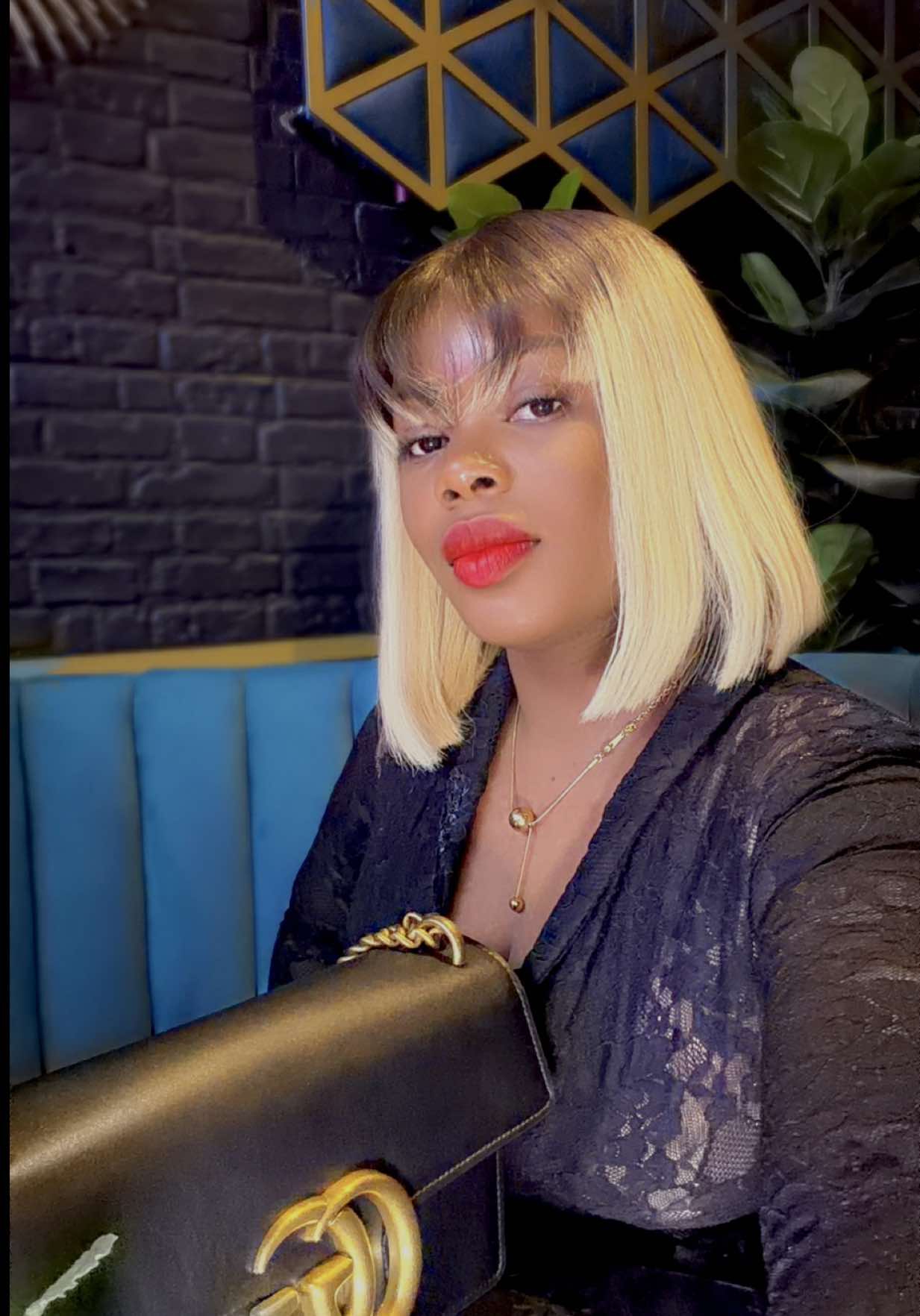 @mz_ella10
