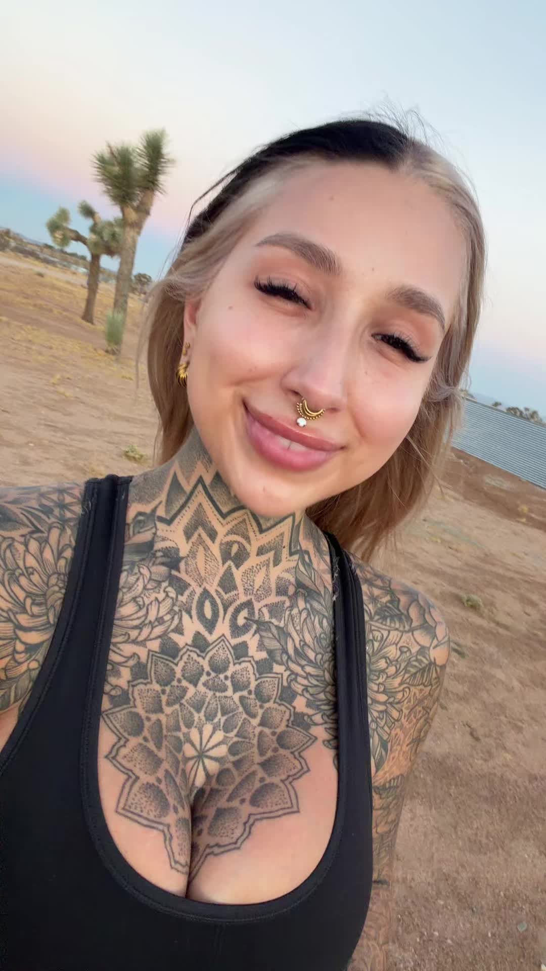 @Split_tongue_bri