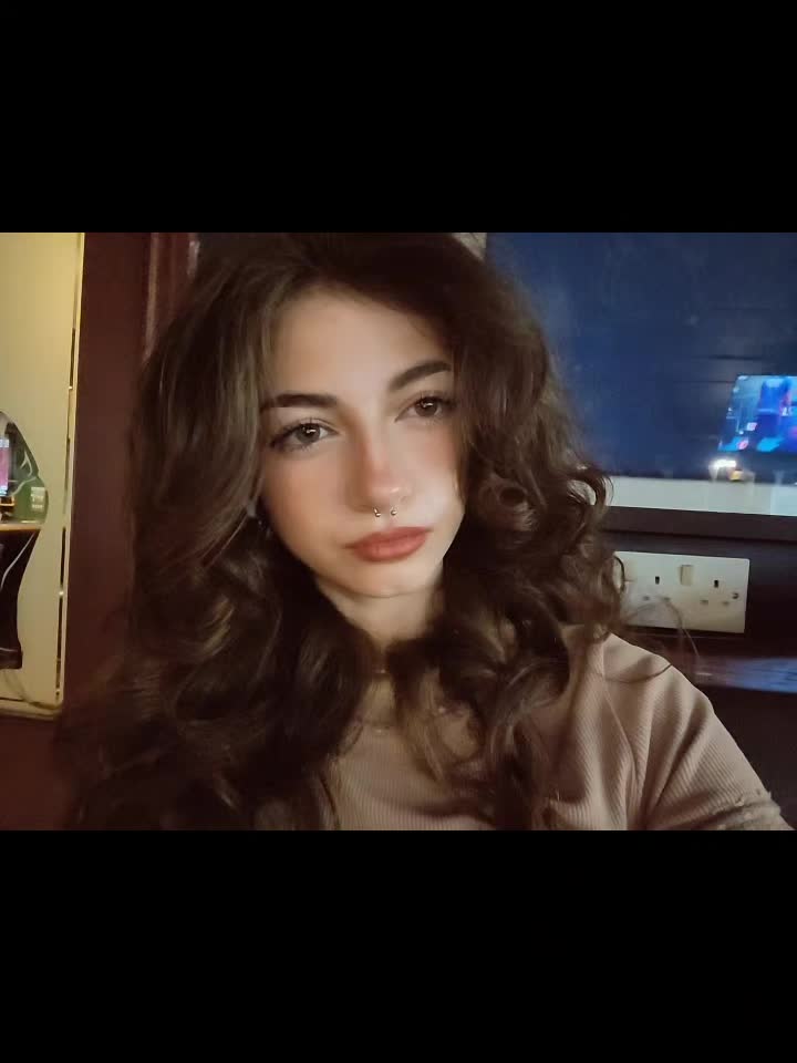 @Elvira 🇺🇦🇮🇪
