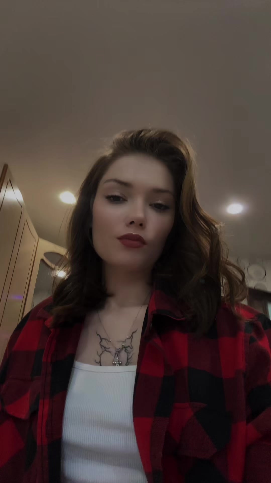 @esse_1418