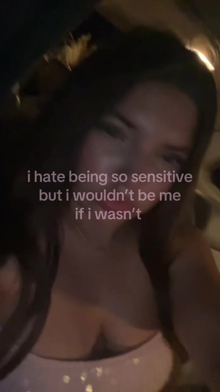 @👤